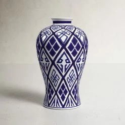 Condesa Ceramic Table Vase