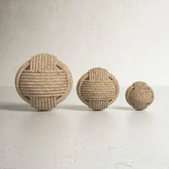 Grace 3 Piece Balls Figurine Set