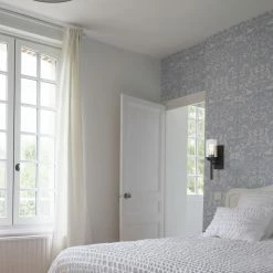 Skyler Wallchiere -BirchLane Sales Store SkylerWallchiere 2