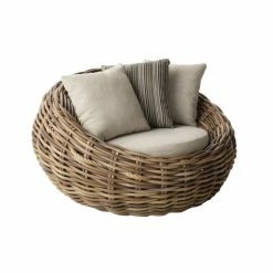 Wicker Outdoor Lounge Chair